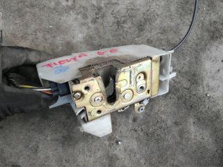 bontott FORD FIESTA IV Jobb első Központizár Motor