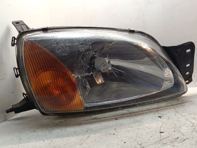 bontott FORD FIESTA IV Jobb Fényszóró