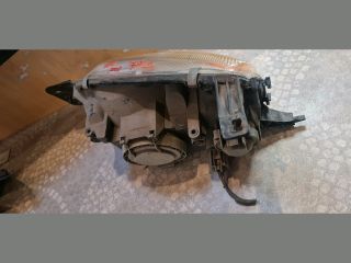 bontott FORD FIESTA IV Jobb Fényszóró