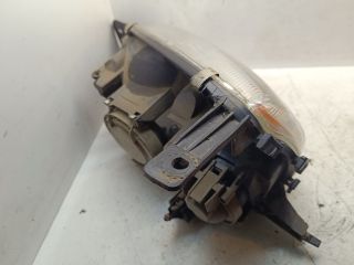 bontott FORD FIESTA IV Jobb Fényszóró