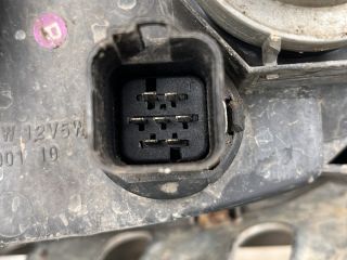 bontott FORD FIESTA IV Jobb Fényszóró