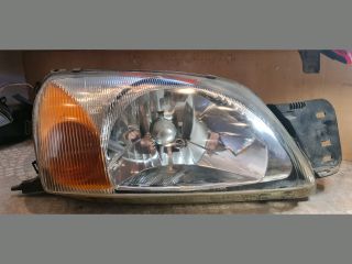 bontott FORD FIESTA IV Jobb Fényszóró