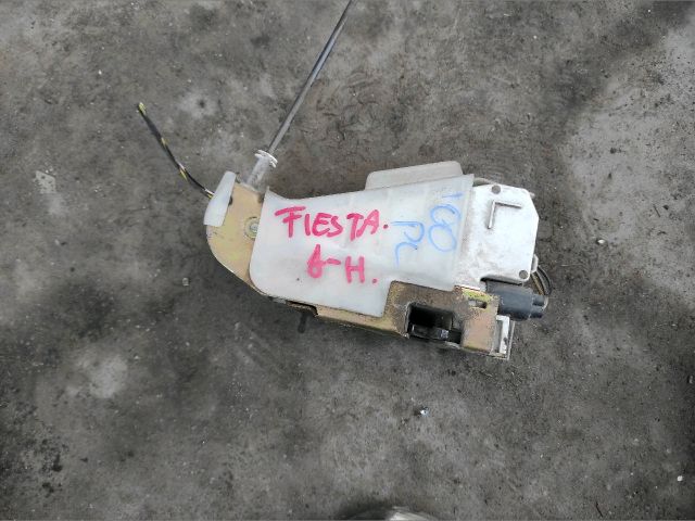 bontott FORD FIESTA IV Jobb hátsó Ajtózár