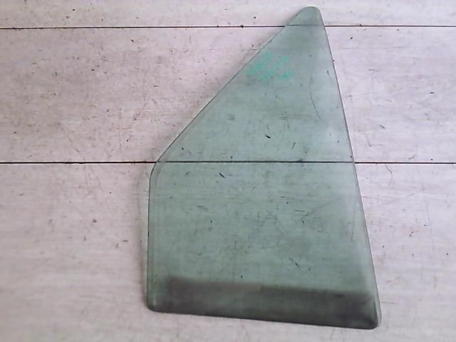 bontott FORD FIESTA IV Jobb hátsó Fixüveg (Ajtóban)