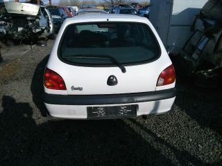 bontott FORD FIESTA IV Jobb hátsó Fixüveg (Ajtóban)