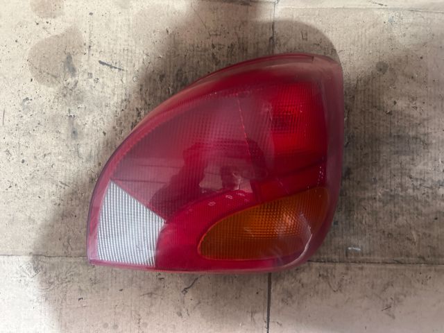 bontott FORD FIESTA IV Jobb Hátsó Lámpa