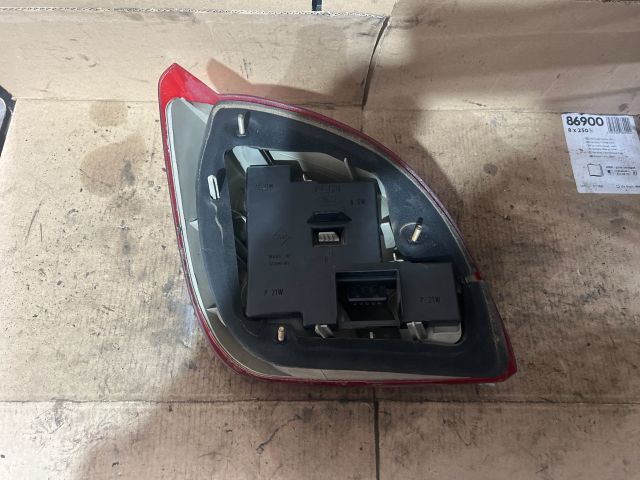 bontott FORD FIESTA IV Jobb Hátsó Lámpa