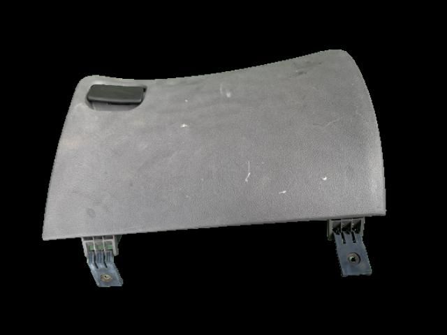 bontott FORD FIESTA IV Kesztyűtartó Ajtó