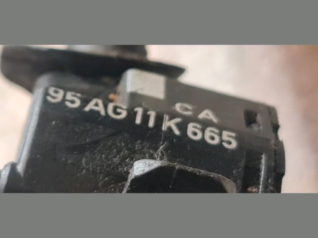 bontott FORD FIESTA IV Komplett Kormánykapcsoló (Bajuszkapcsoló)