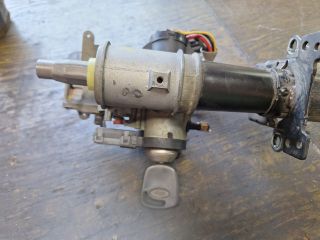 bontott FORD FIESTA IV Kormányoszlop