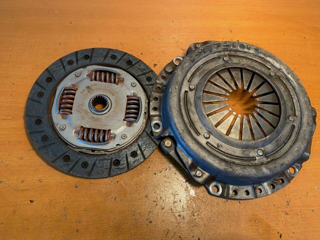 bontott FORD FIESTA IV Kuplung Szett (Szerkezet, Tárcsa)