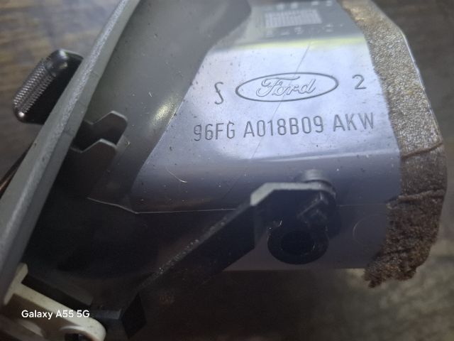 bontott FORD FIESTA IV Szellőző Szett