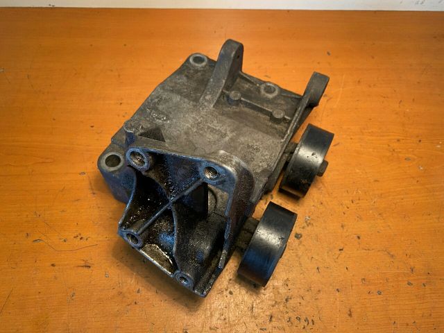 bontott FORD FIESTA IV Szíjfeszítő Görgő