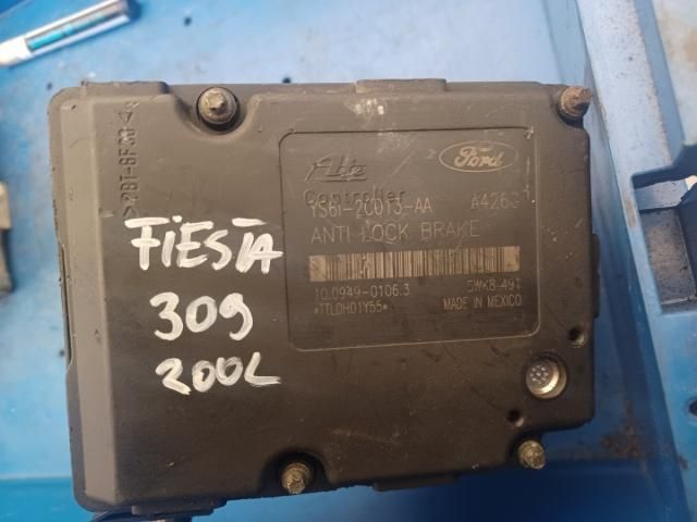 bontott FORD FIESTA V ABS Kocka