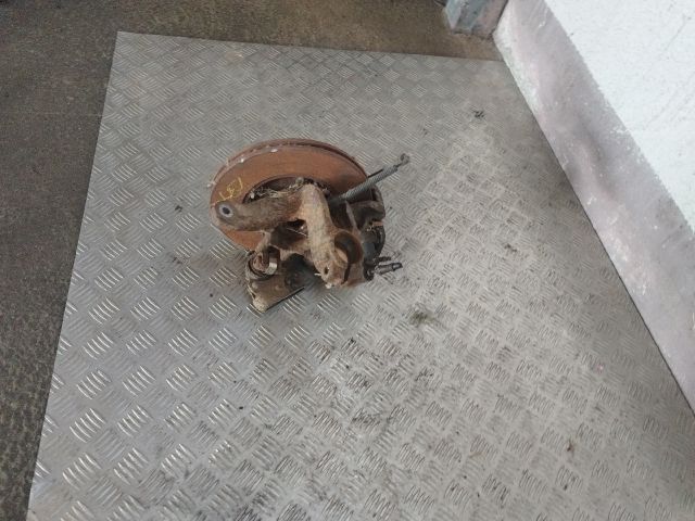 bontott FORD FIESTA V Bal első Kerékagy