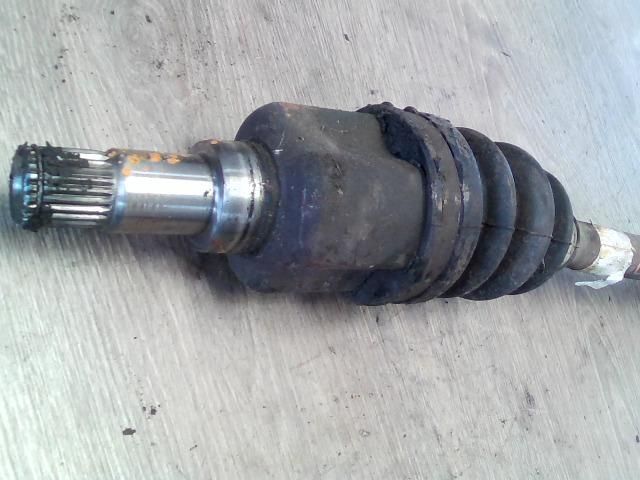 bontott FORD FIESTA V Bal Féltengely