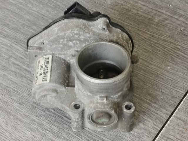 bontott FORD FIESTA V Fojtószelep (Elektromos)