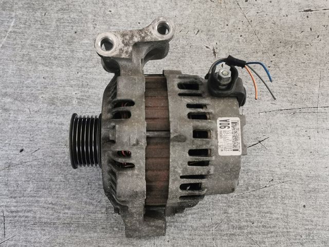 bontott FORD FIESTA V Generátor