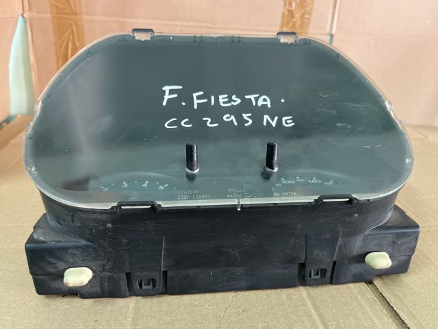 bontott FORD FIESTA V Kilométeróra