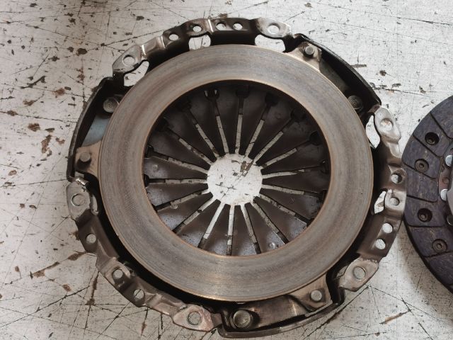 bontott FORD FIESTA V Kuplung Szett (Szerkezet, Tárcsa)