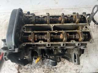 bontott FORD FIESTA V Motor (Fűzött blokk hengerfejjel)