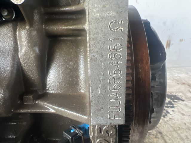 bontott FORD FIESTA V Motor (Fűzött blokk hengerfejjel)