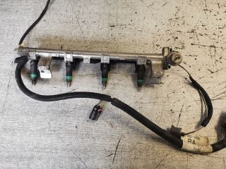 bontott FORD FIESTA V Porlasztó Sor / Híd