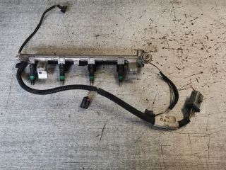 bontott FORD FIESTA V Porlasztó Sor / Híd