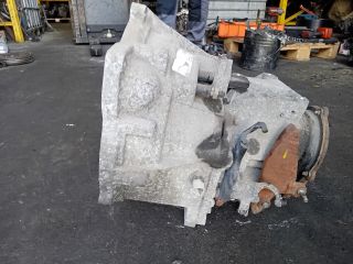 bontott FORD FIESTA V Váltó (Mechanikus)