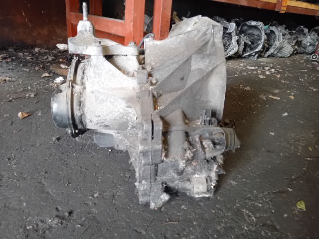 bontott FORD FIESTA V Váltó (Mechanikus)