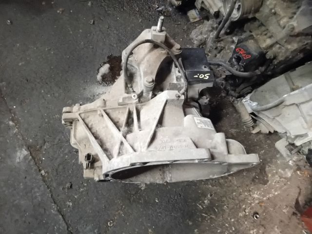 bontott FORD FIESTA V Váltó (Mechanikus)
