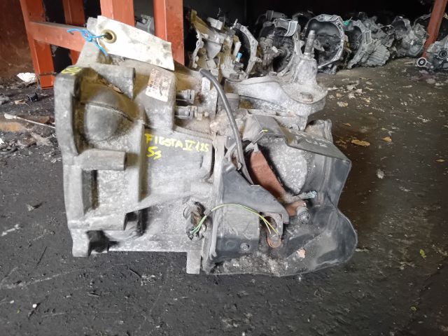 bontott FORD FIESTA V Váltó (Mechanikus)
