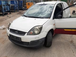 bontott FORD FIESTA V Biztosítéktábla Motortér