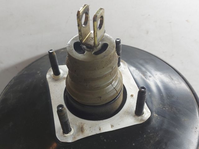 bontott FORD FIESTA V Fékrásegítő