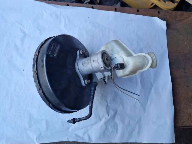 bontott FORD FIESTA V Fékrásegítő