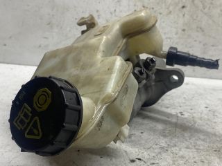 bontott FORD FIESTA V Főfékhenger