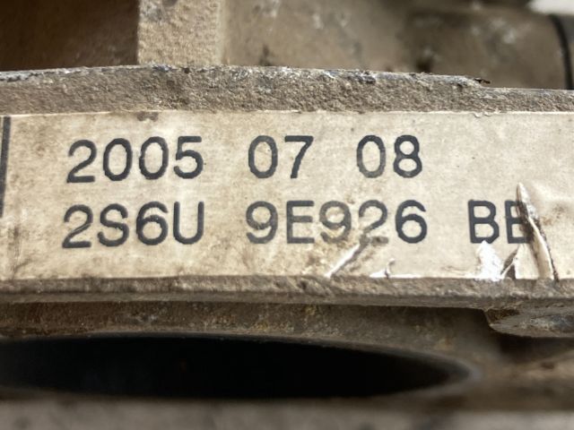 bontott FORD FIESTA V Fojtószelep (Mechanikus)