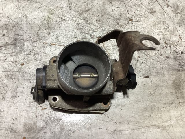 bontott FORD FIESTA V Fojtószelep (Mechanikus)