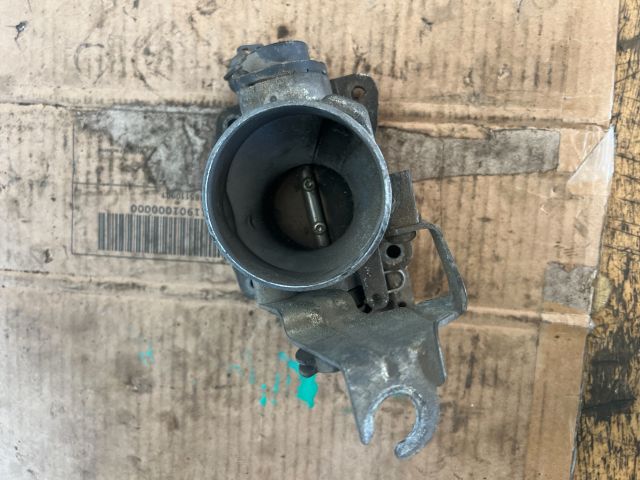 bontott FORD FIESTA V Fojtószelep (Mechanikus)