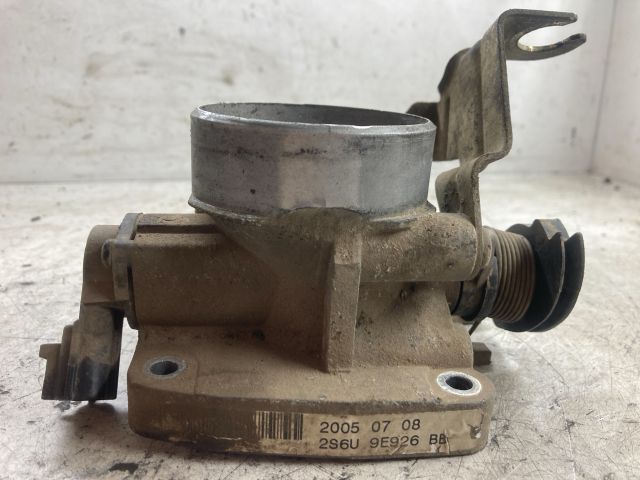 bontott FORD FIESTA V Fojtószelep (Mechanikus)