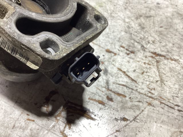 bontott FORD FIESTA V Fojtószelep (Mechanikus)