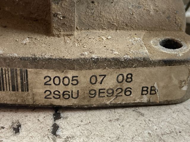 bontott FORD FIESTA V Fojtószelep (Mechanikus)