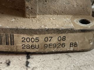 bontott FORD FIESTA V Fojtószelep (Mechanikus)