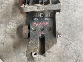 bontott FORD FIESTA V Generátor Tartó Bak