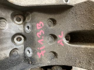 bontott FORD FIESTA V Generátor Tartó Bak