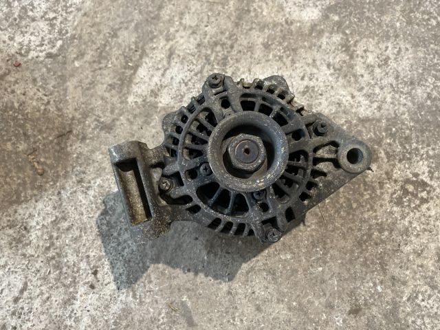 bontott FORD FIESTA V Generátor