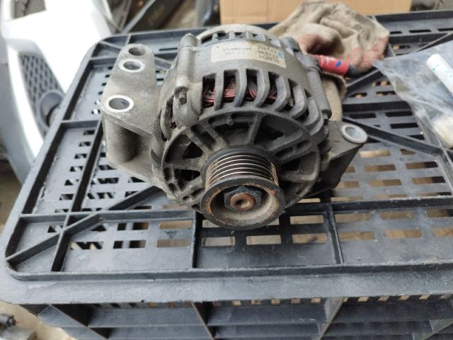 bontott FORD FIESTA V Generátor