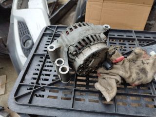 bontott FORD FIESTA V Generátor