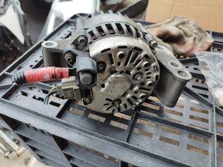 bontott FORD FIESTA V Generátor