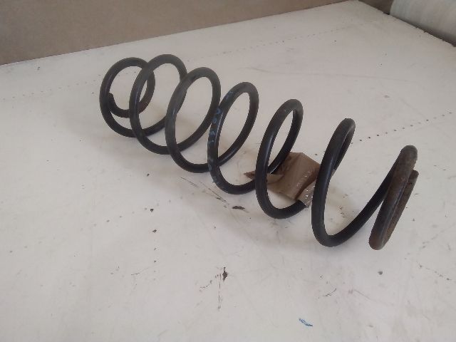 bontott FORD FIESTA V Hátsó Rugó